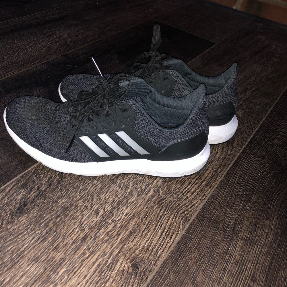 Adidas - Picture 3 of 3